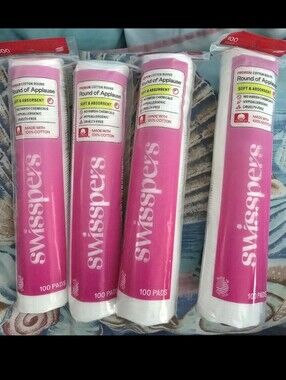Swisspers Cotton Rounds – 4 Packs of 100 Count